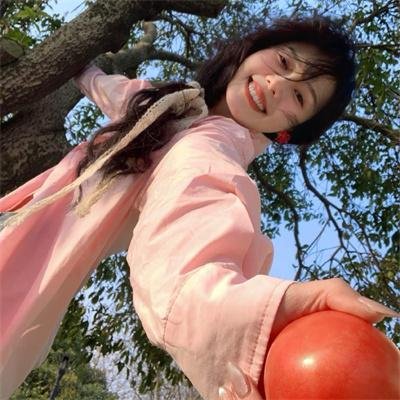 霜染海棠忆相逢